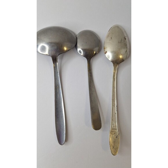 Vtg Stainless Steel Silverware WALCO, DELCO ,IMPERIAL ,HULL ,DIANA ,ROGERS BROS. - Picture 6 of 11